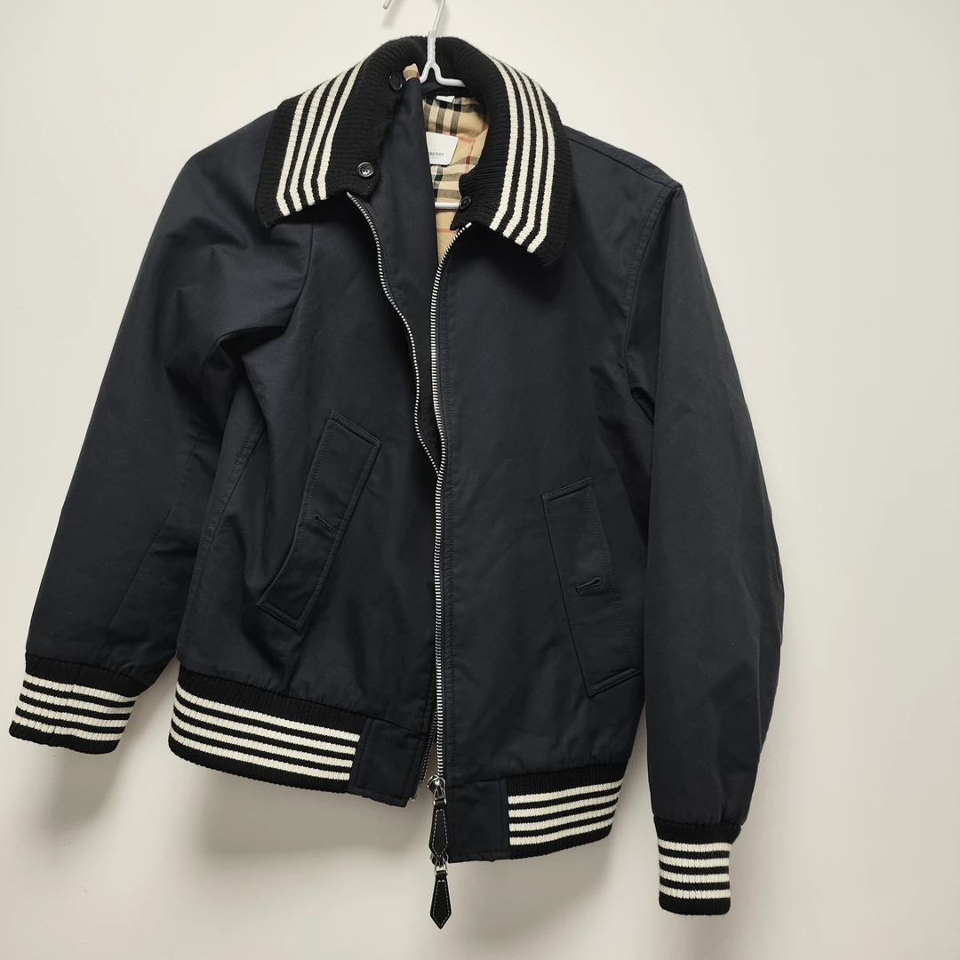 95新 BURBERRY/博柏利 夹克外套46码藏蓝色/250622CHHJYA3