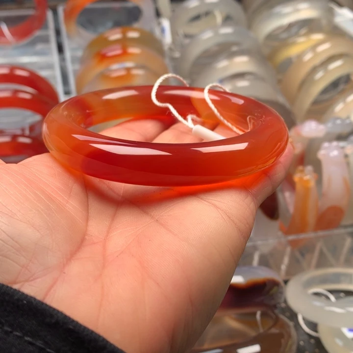 玛瑙/玉髓未镶嵌手镯