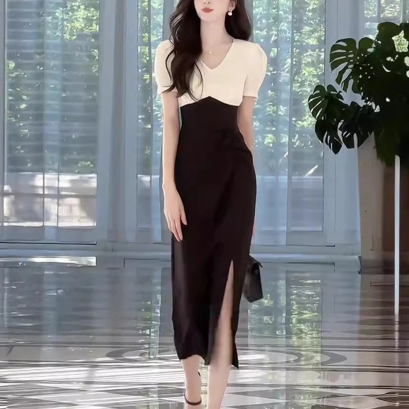 法式高端精致气质高冷御姐风端庄大气正式场合黑白拼接连衣裙女夏