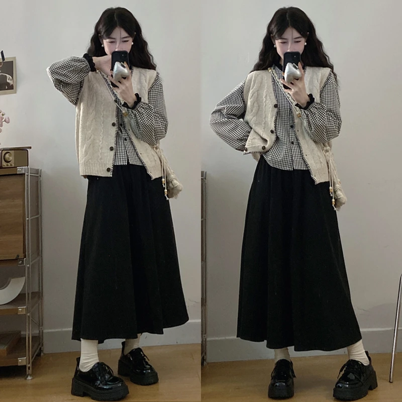 大码胖mm秋冬叠穿马甲格纹长袖衬衣+百搭显瘦黑色半身裙套装女