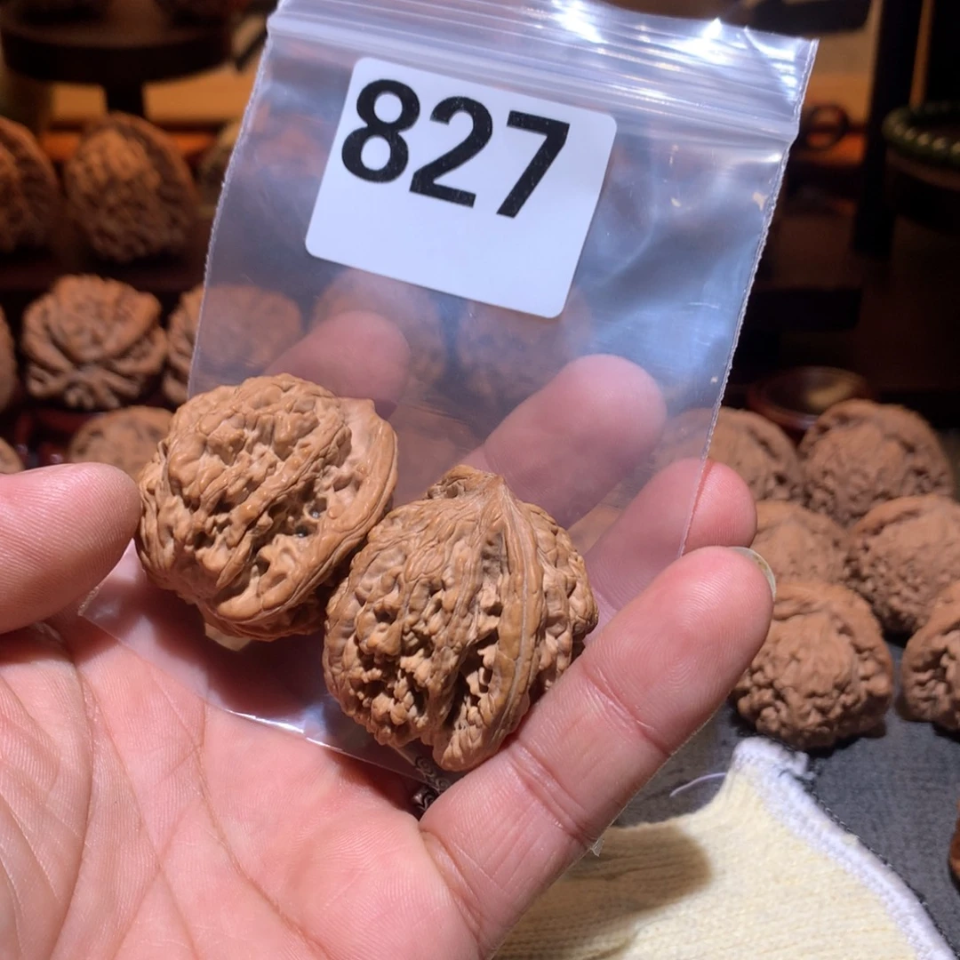 小***r把件桃核虎头的827号