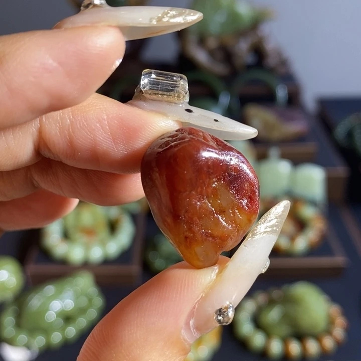 和田玉未镶嵌吊坠(不含链)