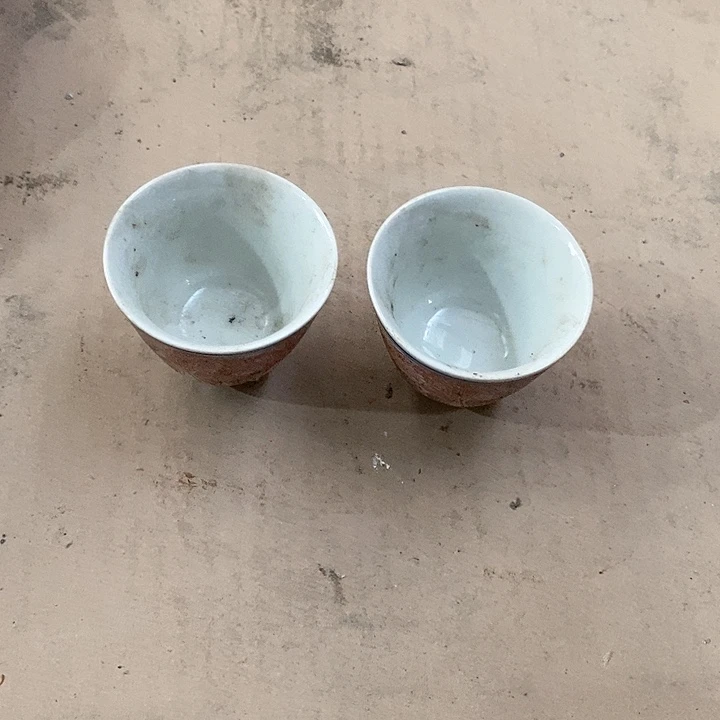 瓷片我也好可爱的啊哈