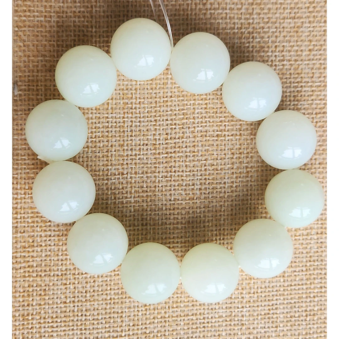 w和田玉手串 00000