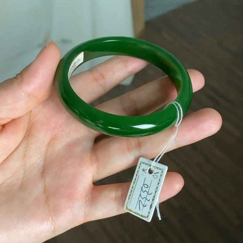 【闪购商品】未镶嵌手镯和田玉（碧玉）