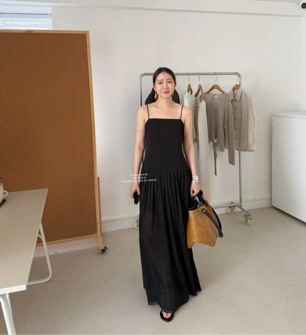 widelia吊带裙长裙7190夏季吊带夏季黑色休闲气质显瘦连衣裙女