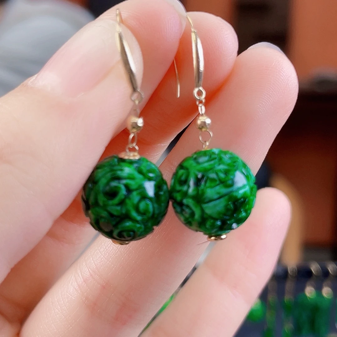 翡翠18K金镶嵌耳饰