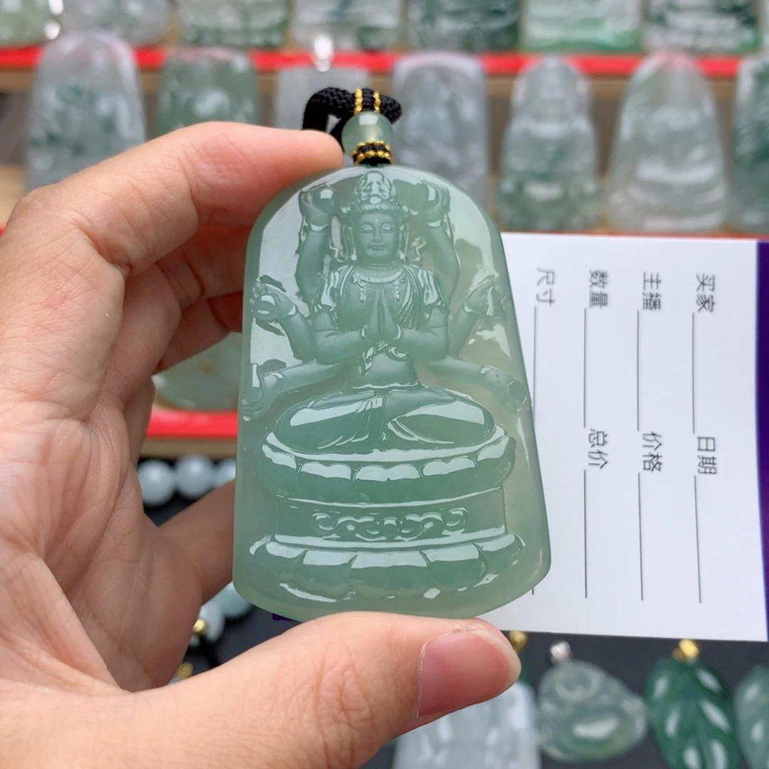 翡翠未镶嵌颈饰风***然千手