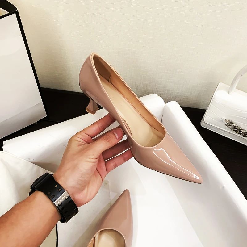 运动型脚感高跟鞋女久穿不累脚2025春夏洋气百搭气质尖头细跟单鞋