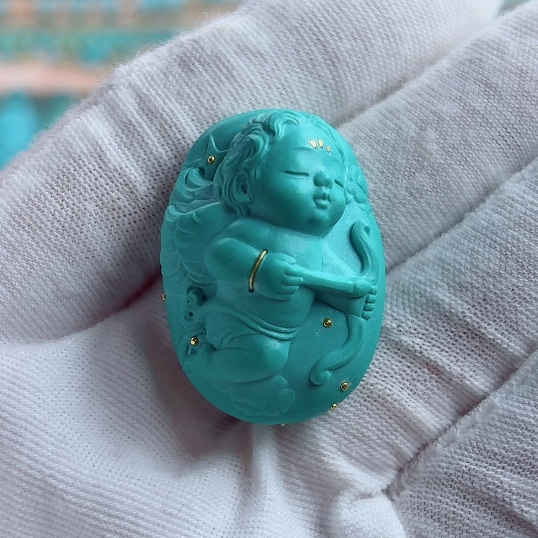 绿松石未镶嵌珠宝奇石