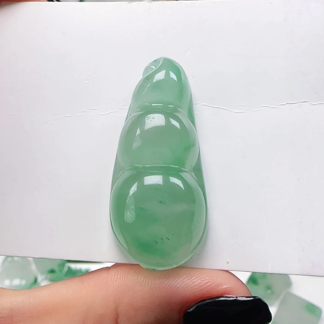 石英质玉未镶嵌吊坠(赠链)