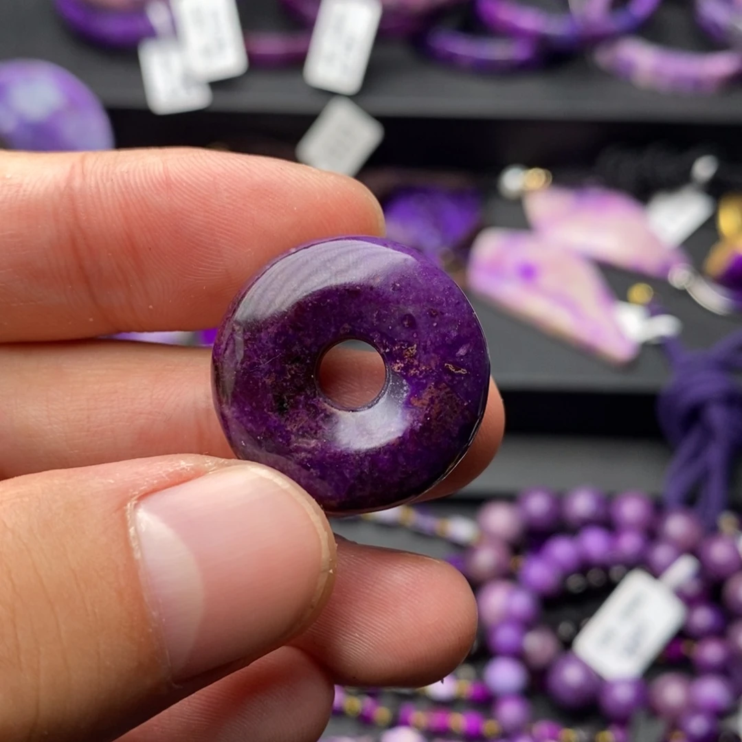 未镶嵌苏纪石（舒俱来）吊坠(不含链)