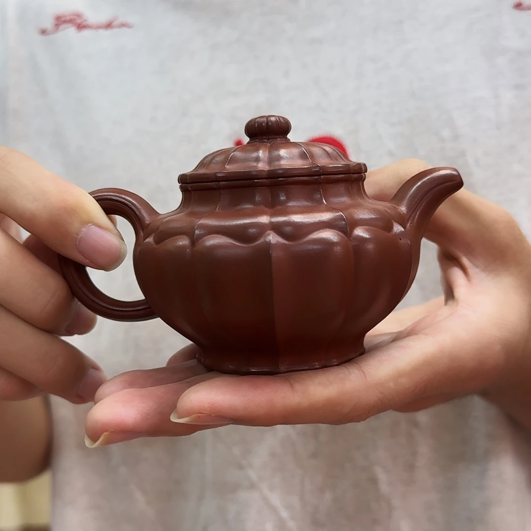 茶壶紫砂筋纹缀只160cc