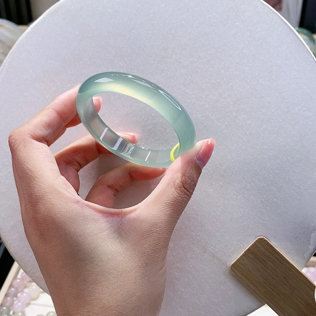 手镯玛瑙/玉髓未镶嵌53