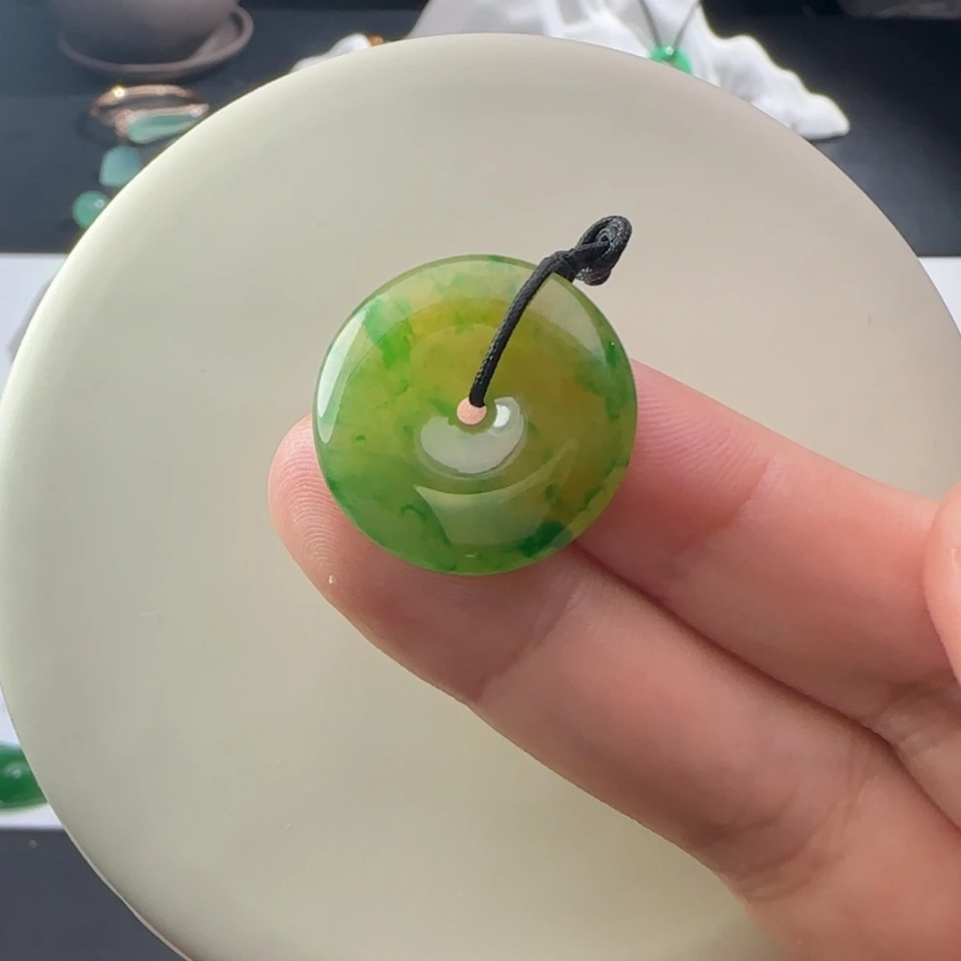 定制翡翠未镶嵌材料