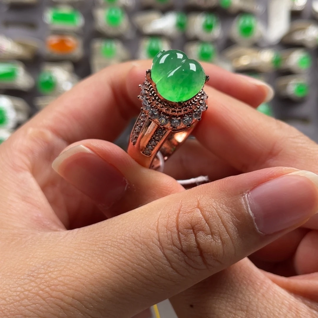 定制翡翠未镶嵌翡翠