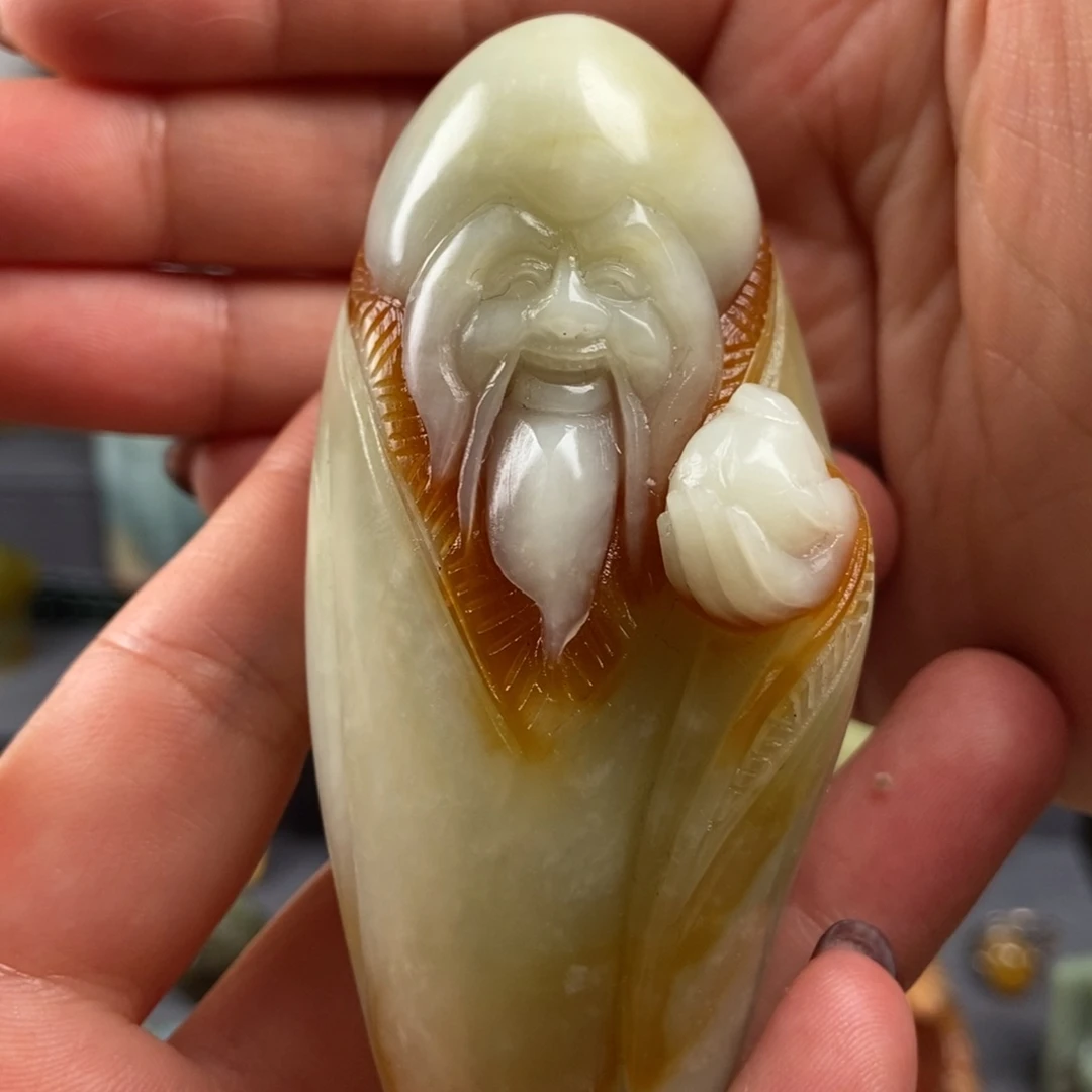 岫玉未镶嵌手把件