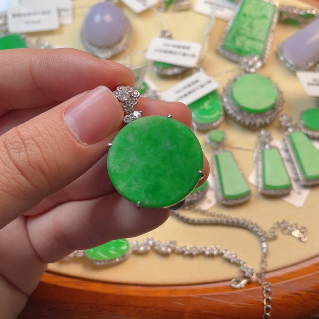 翡翠吊坠(不含链)银S925镶嵌