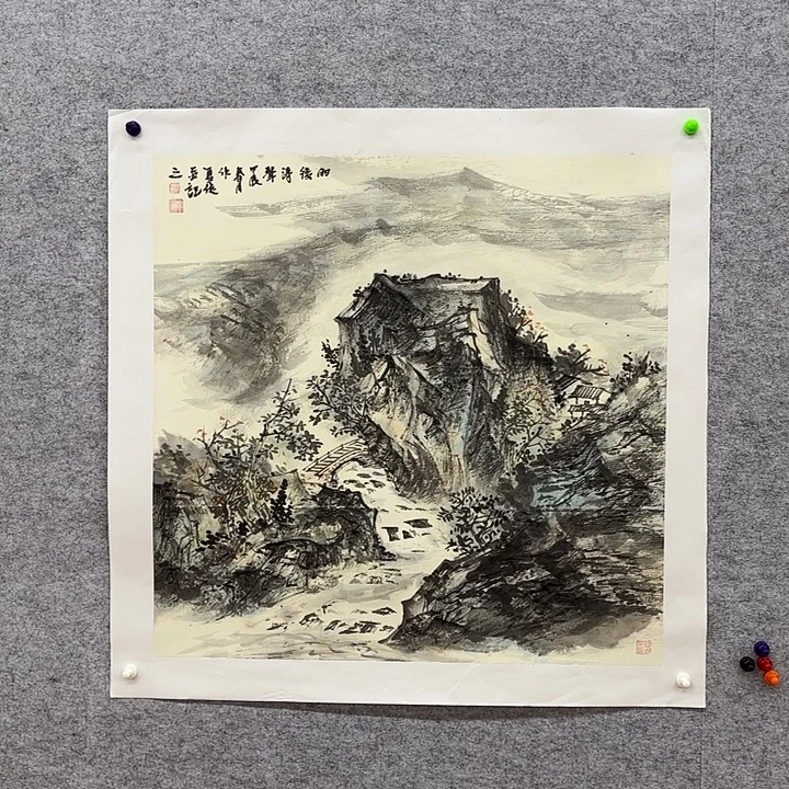 国画花鸟等多种鸟类的栖息