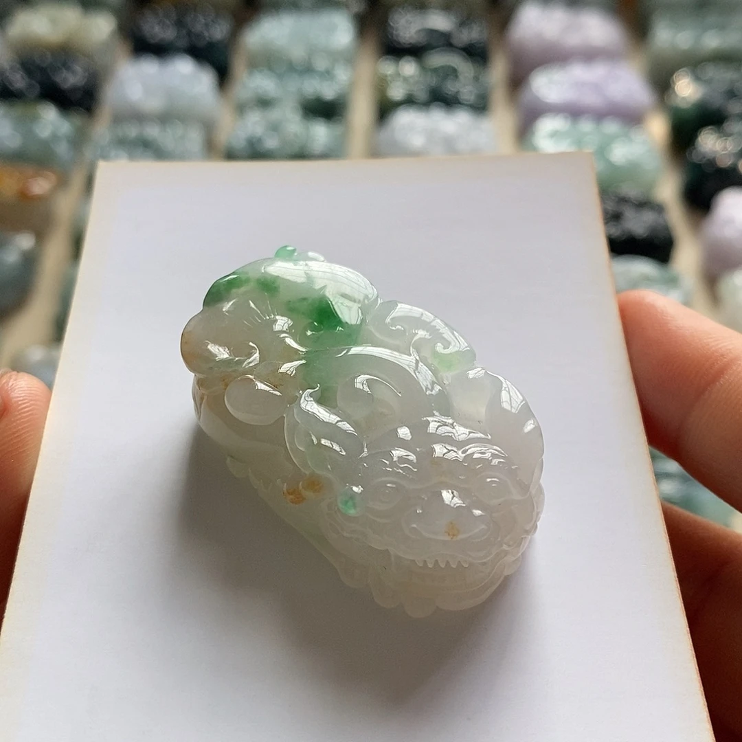 翡翠未镶嵌颈饰天然翡翠貔貅吊坠