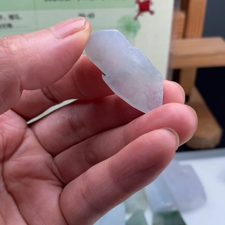 颈饰未镶嵌翡翠缅甸翡翠A货边角