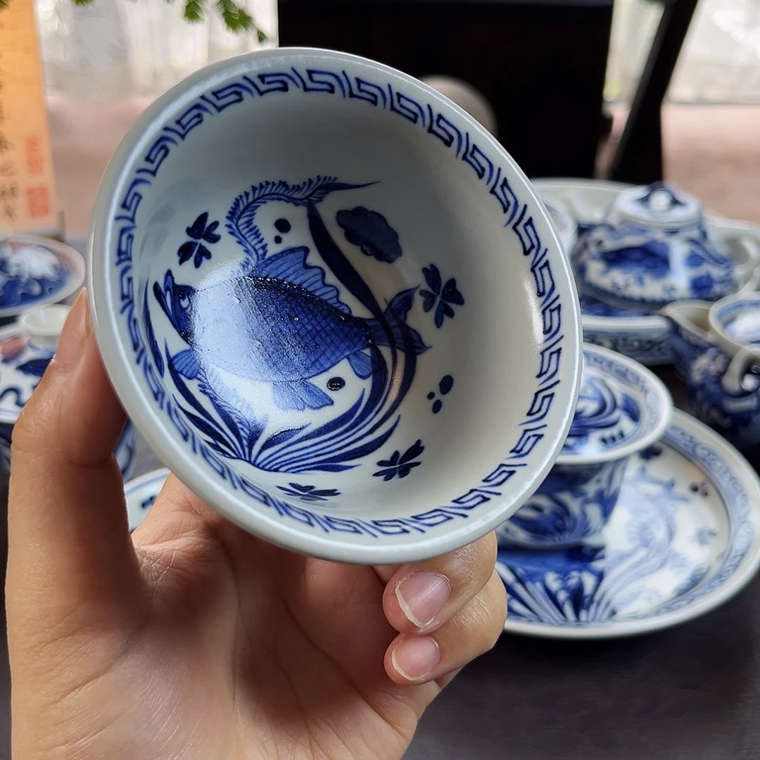 朝岚夕霞至正元青花鱼藻压手杯原矿釉烧制