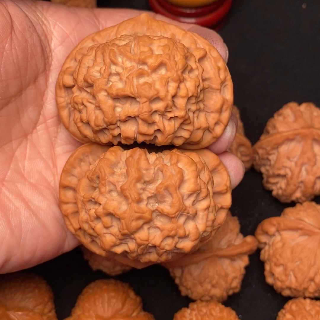 文玩核桃吊坠D****看大官帽