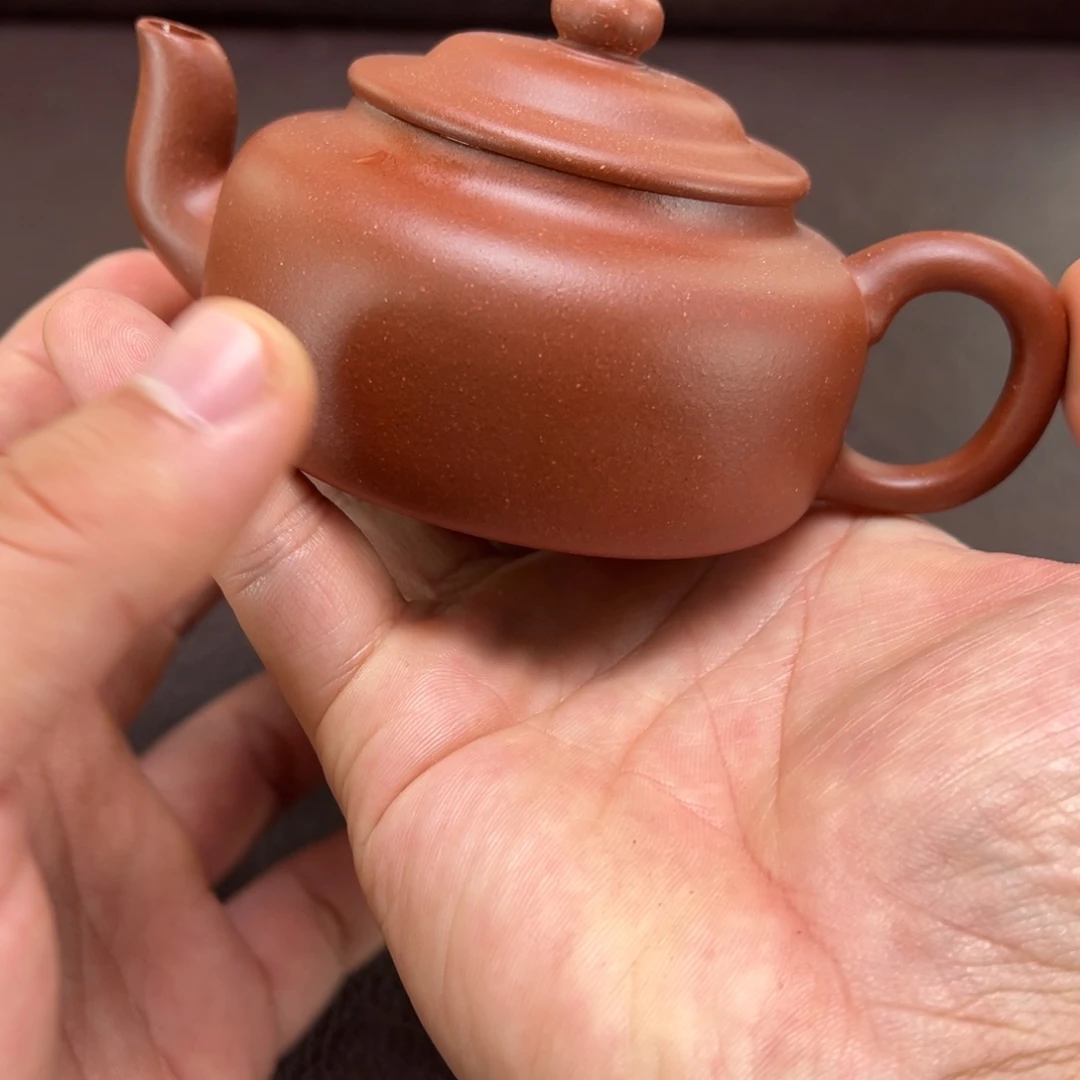 茶壶紫砂汽修厂和机械设备