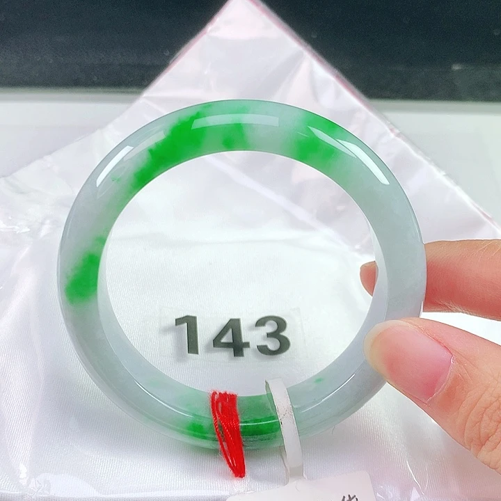 未镶嵌手镯翡翠翡翠手镯