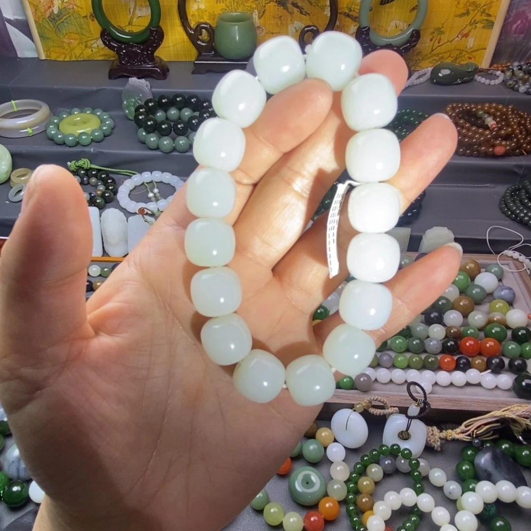 和田玉手串未镶嵌