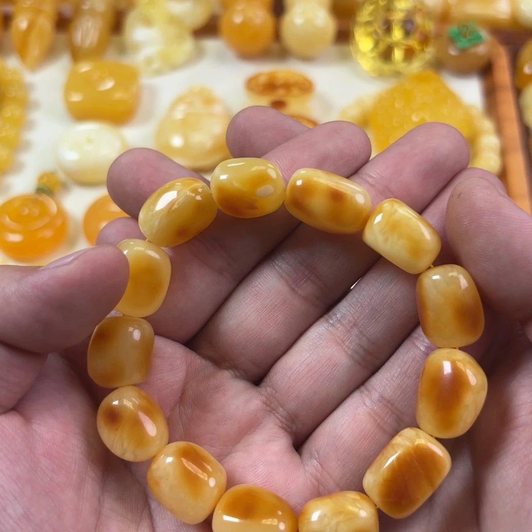 蜜蜡未镶嵌裸石手串