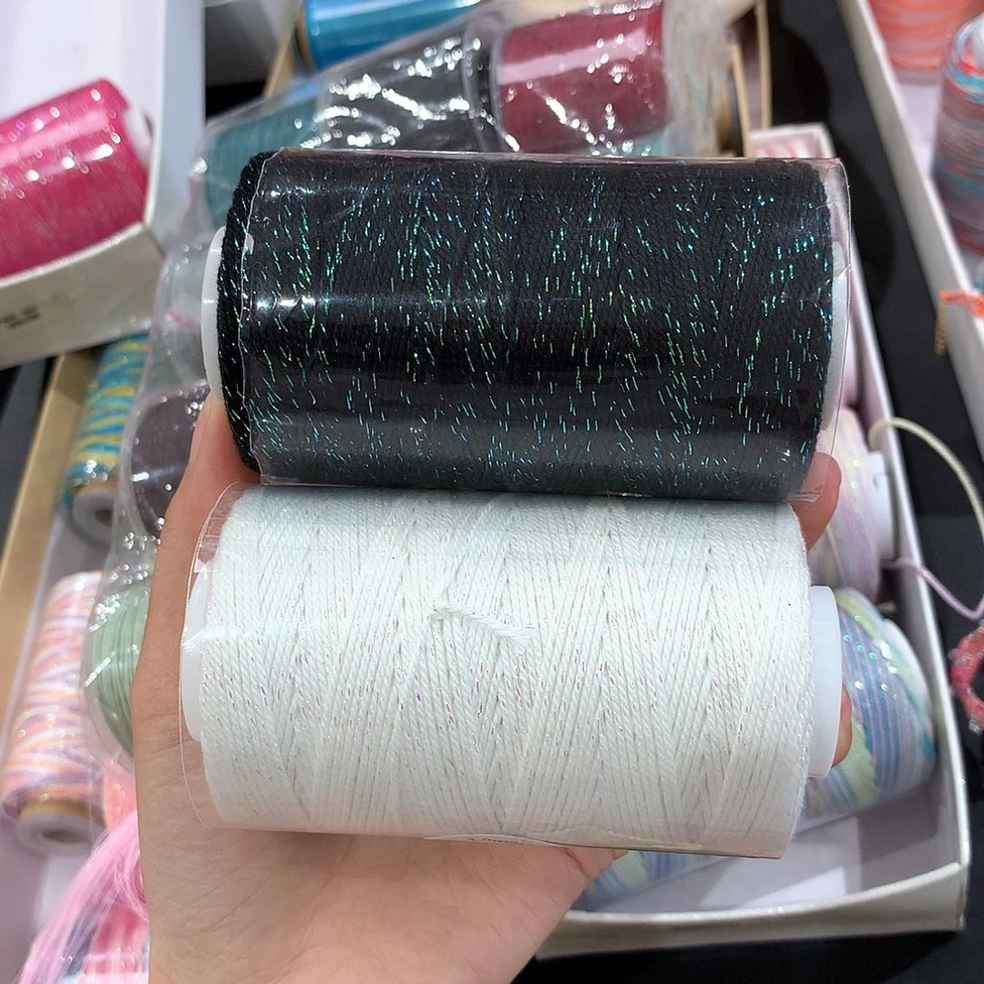 腈纶手搓棉魔力黑、极光白100克