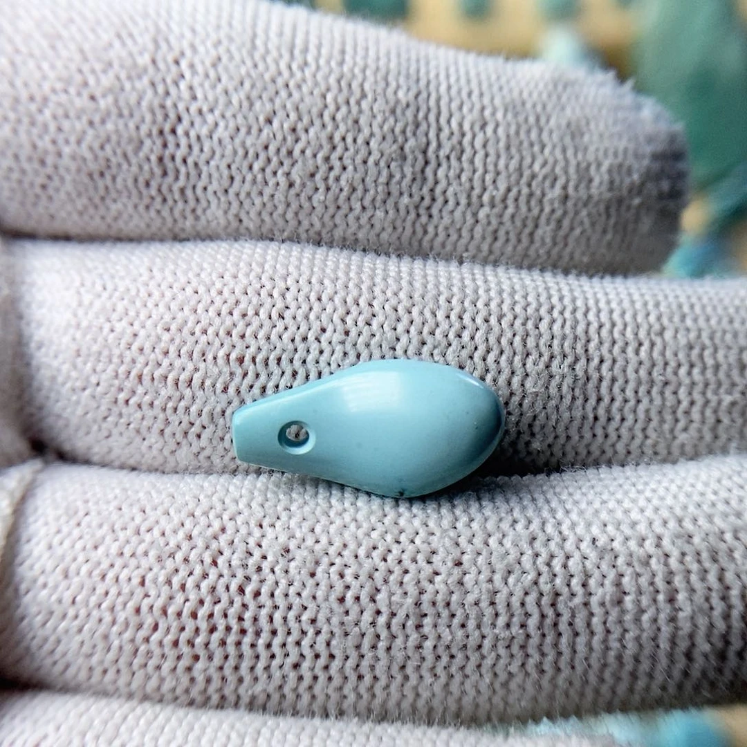 绿松石未镶嵌珠宝奇石尺寸19+