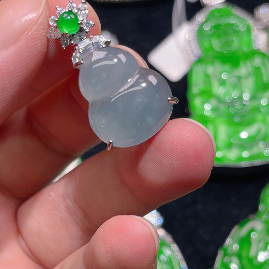 翡翠未镶嵌颈饰6，