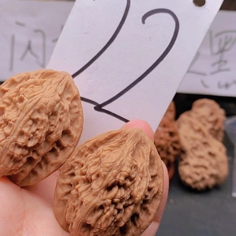 吊坠桃核35全品龙门柱