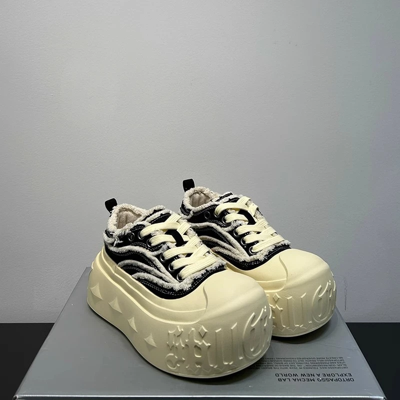 小众设计感ins板鞋潮厚底增高7cm大头鞋黑白帆布鞋男女夏季轮胎鞋