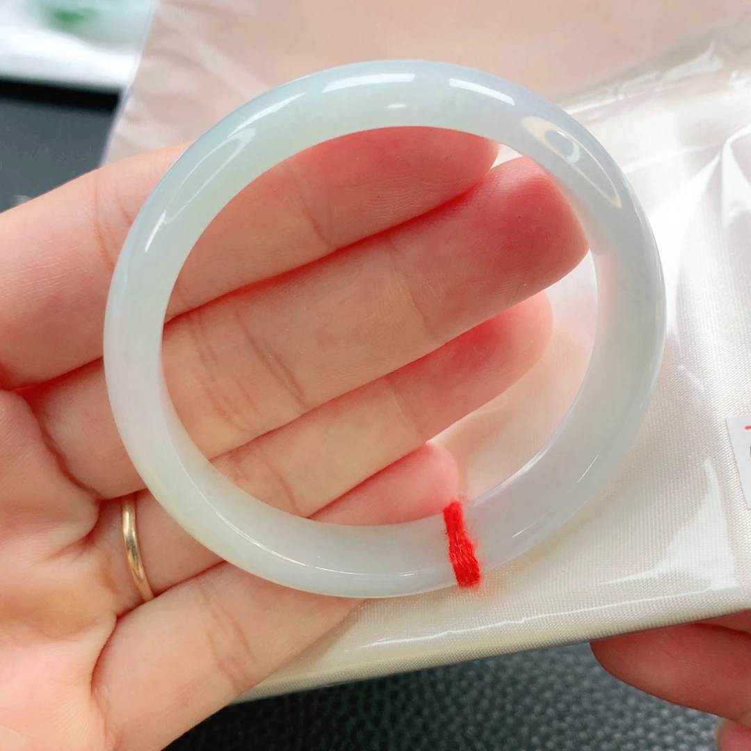 未镶嵌手镯翡翠52正