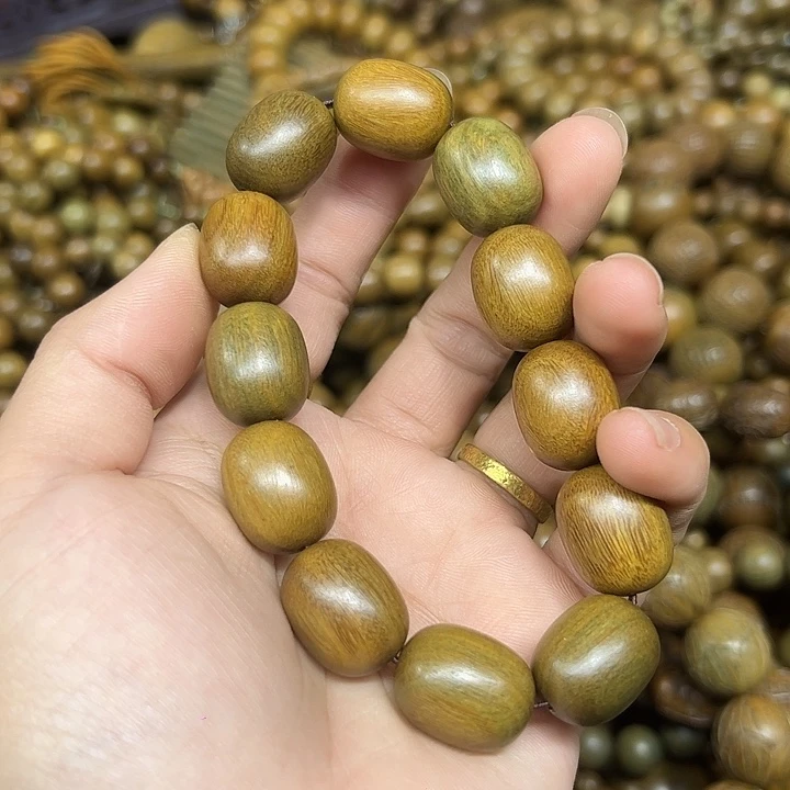 维腊木（绿檀）手串/手链