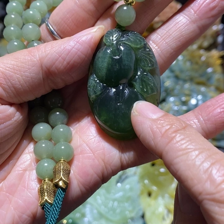 岫玉岫玉吊坠未镶嵌