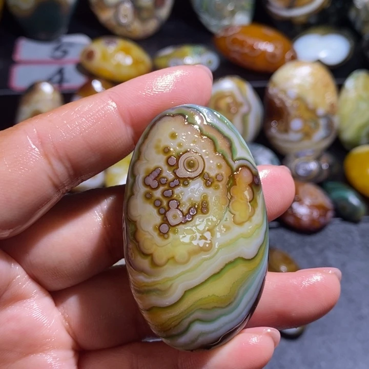 玛瑙/玉髓未镶嵌吊坠(不含链)37