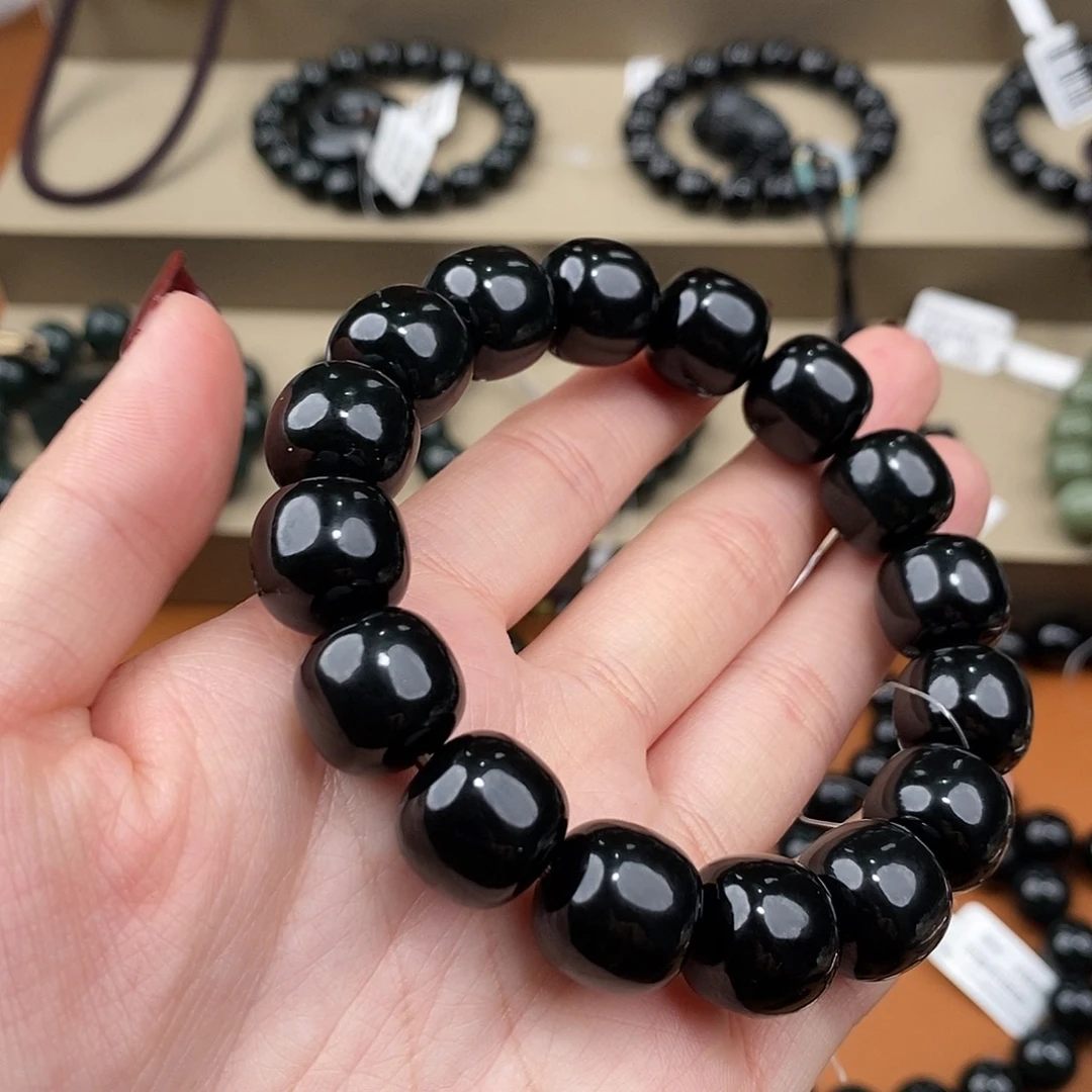 6***7和田玉未镶嵌手链