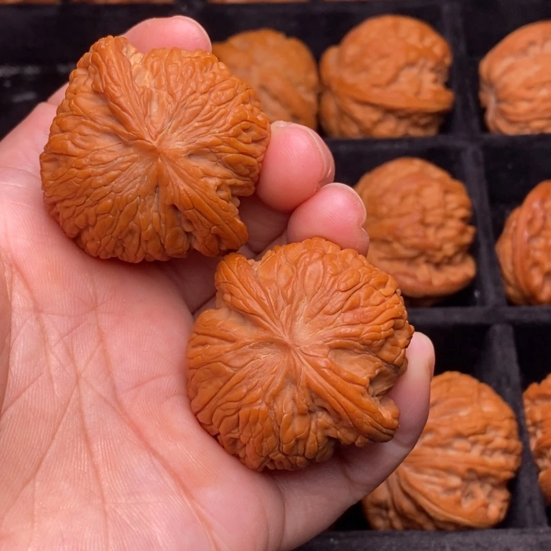 把件文玩核桃秦岭野生好听