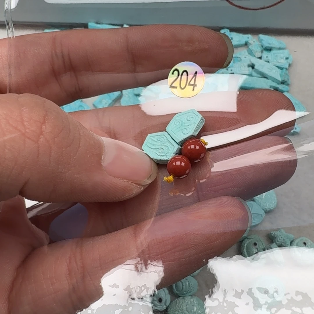 南红玛瑙未镶嵌珠宝奇石
