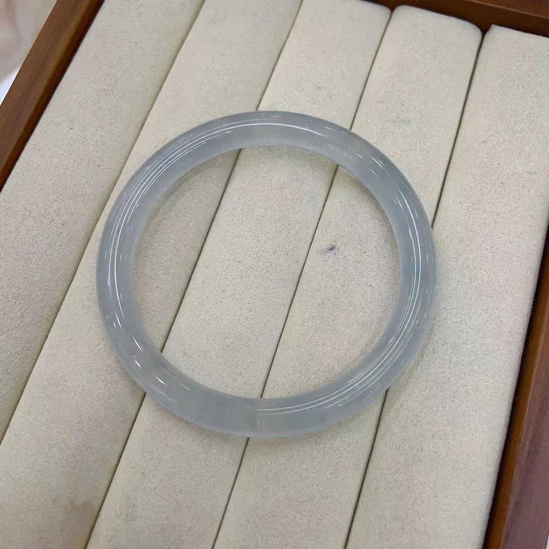 石英岩质玉(细）水蓝手镯多样性发一 13 YX