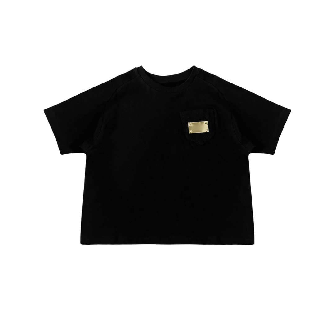 口袋铭牌~黑色~圆领短宽短袖T恤181