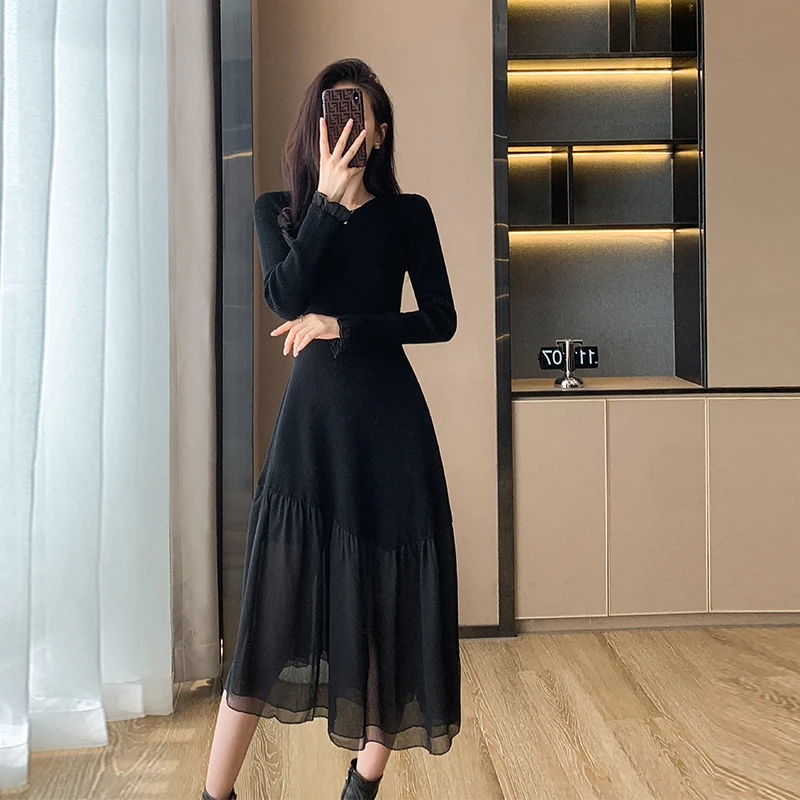 今年流行爆款裙子配大衣黑色长款毛衣裙拼接打底针织连衣裙女秋冬