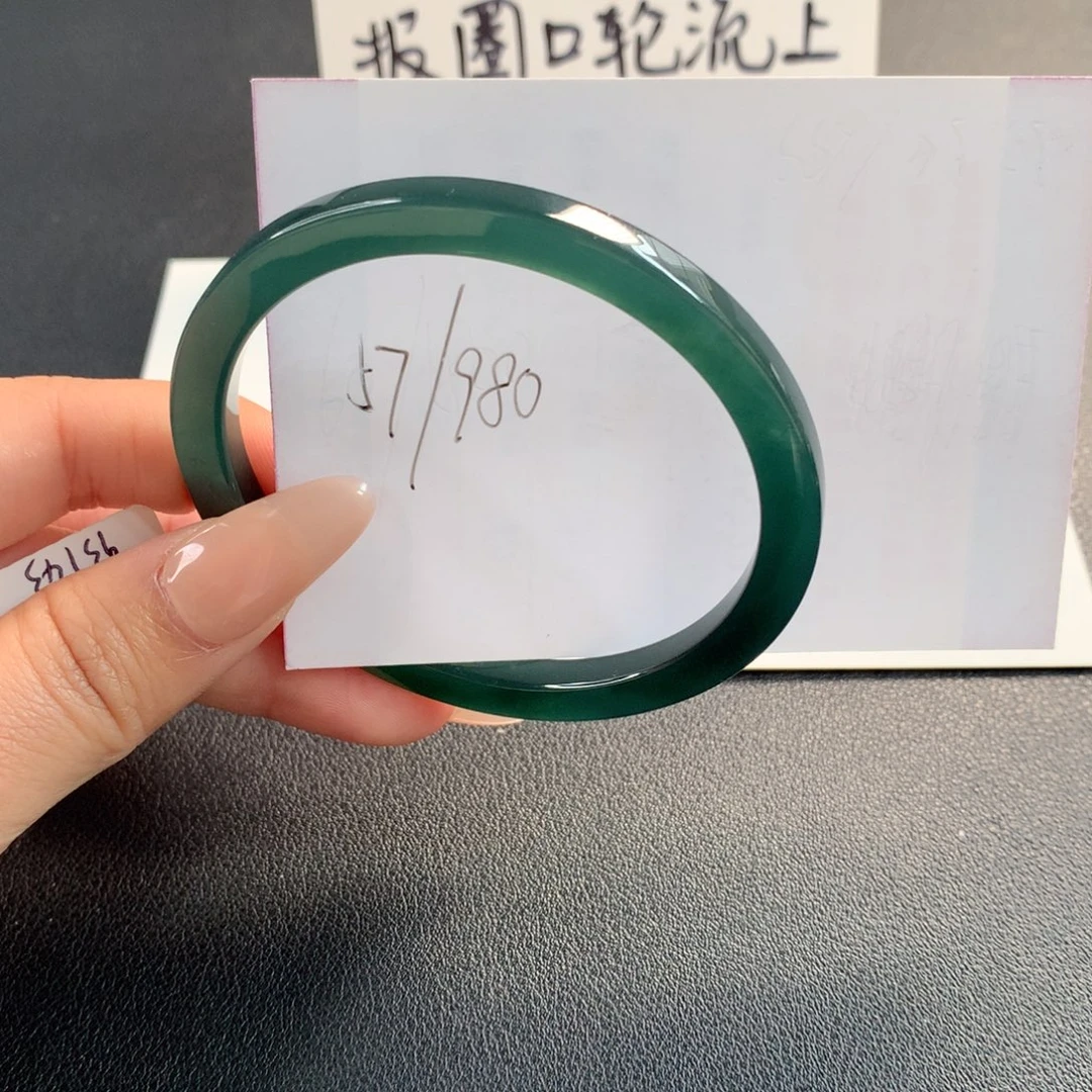 翡翠未镶嵌手镯天然翡翠