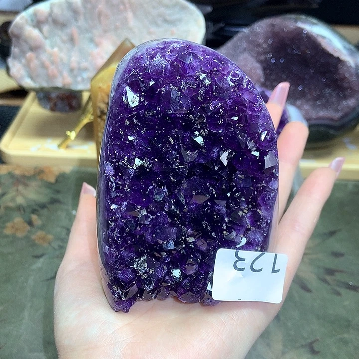 紫晶大型摆件（非配饰）未镶嵌