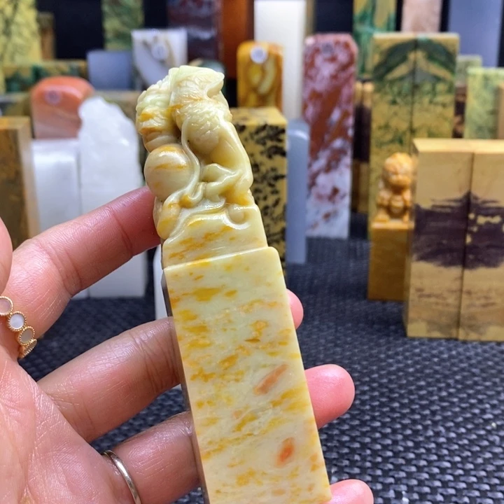 青田石悠**恙青田石印章石