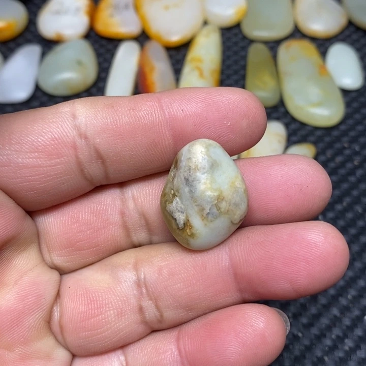 和田玉（白玉）珠宝奇石未镶嵌